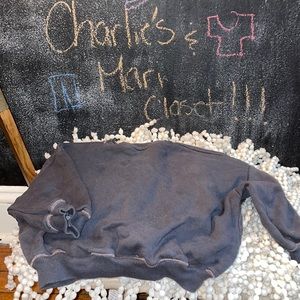 Cute grayish sweater